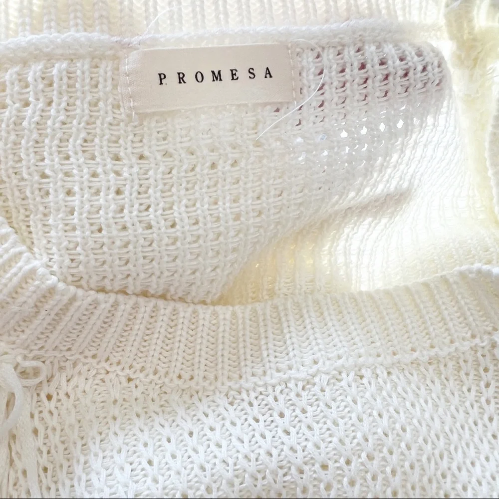 New Medium Cream Fringe Sweater - Picture 4 of 4